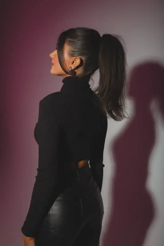 Vanessa Jewel Trim Crop Top