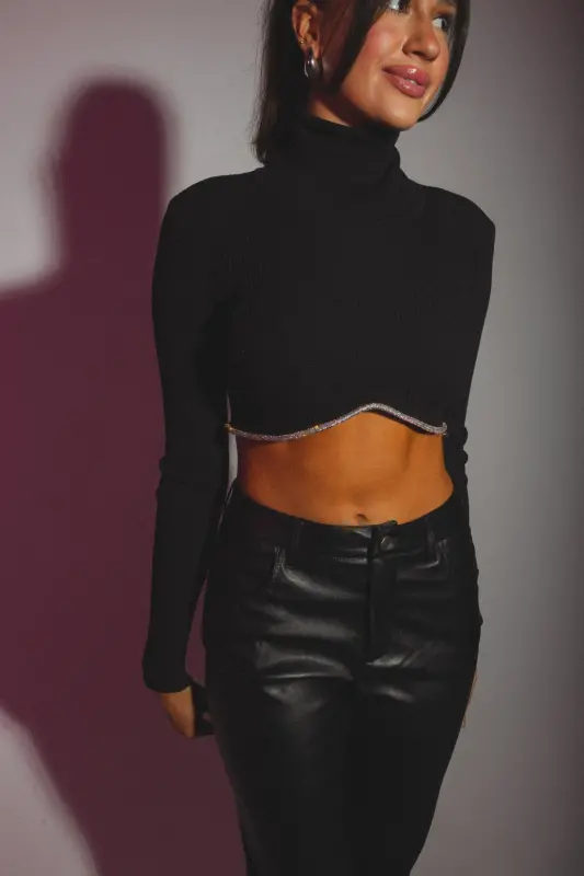 Vanessa Jewel Trim Crop Top